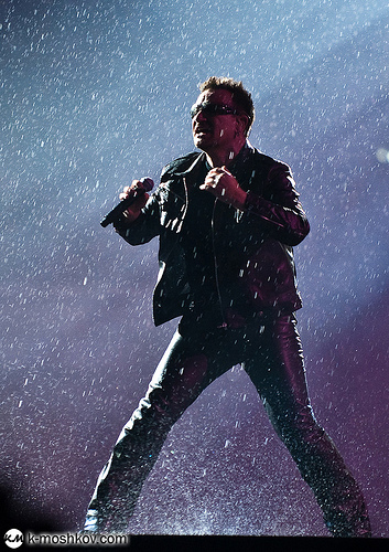 U2