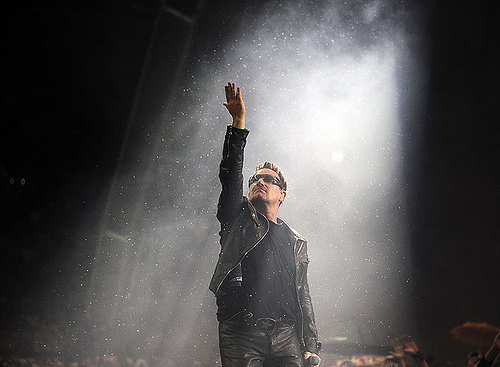U2